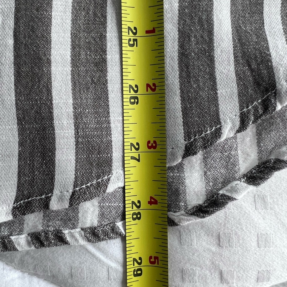 Lucky Brand EUC White Gray Vertical Stripes Blouse Long Sleeve Roll Tab Size M - Picture 7 of 16